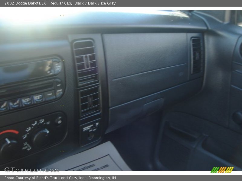 Black / Dark Slate Gray 2002 Dodge Dakota SXT Regular Cab