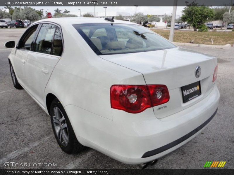 Campanella White / Pure Beige 2006 Volkswagen Jetta 2.5 Sedan