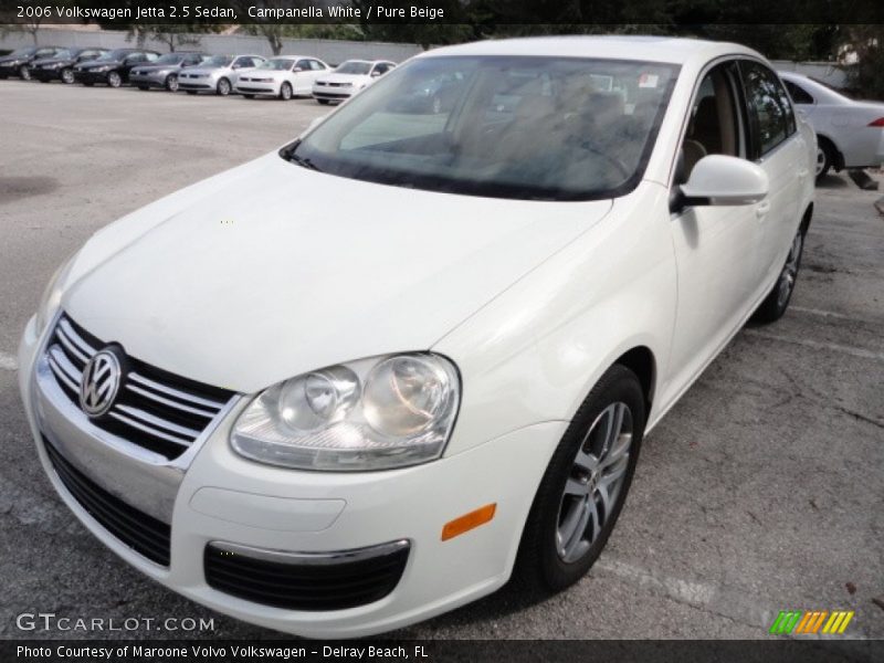 Campanella White / Pure Beige 2006 Volkswagen Jetta 2.5 Sedan
