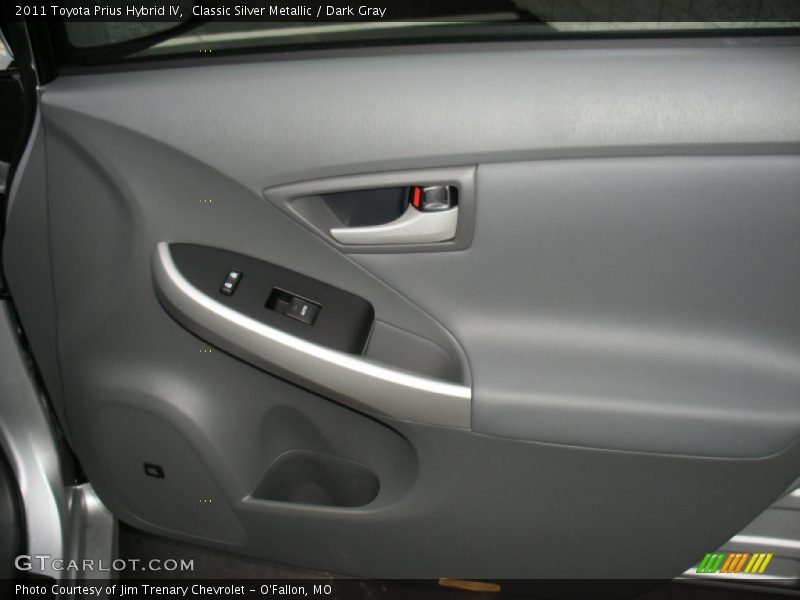 Classic Silver Metallic / Dark Gray 2011 Toyota Prius Hybrid IV