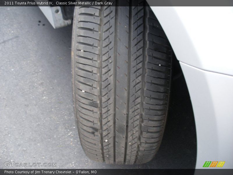 Classic Silver Metallic / Dark Gray 2011 Toyota Prius Hybrid IV