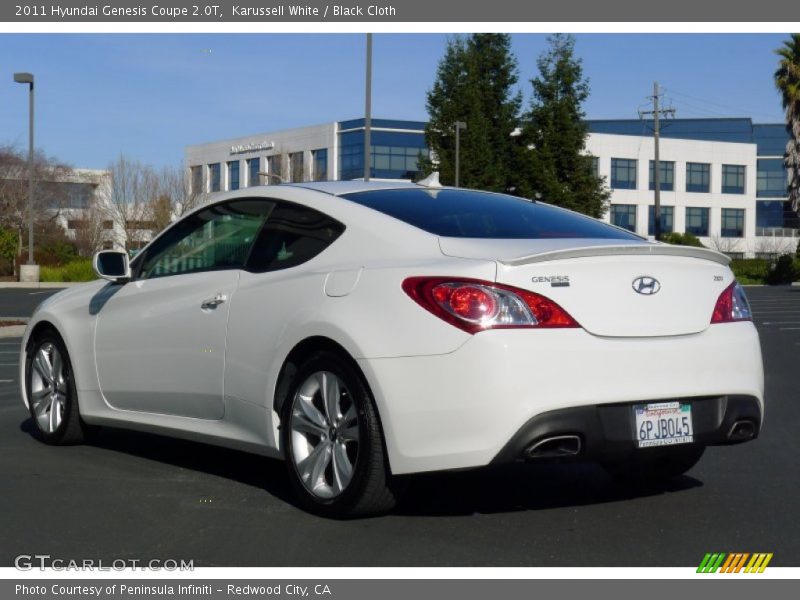 Karussell White / Black Cloth 2011 Hyundai Genesis Coupe 2.0T