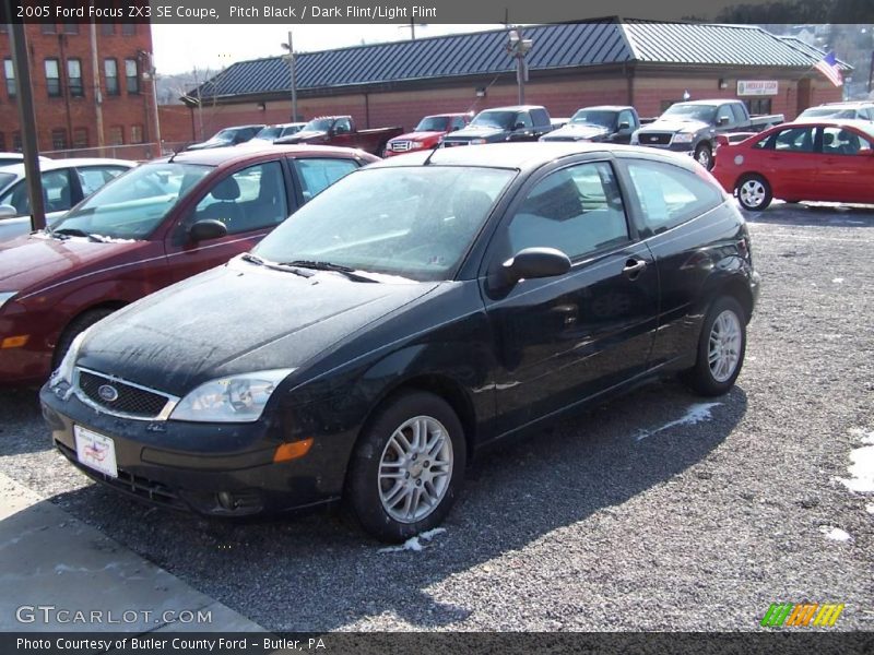 Pitch Black / Dark Flint/Light Flint 2005 Ford Focus ZX3 SE Coupe