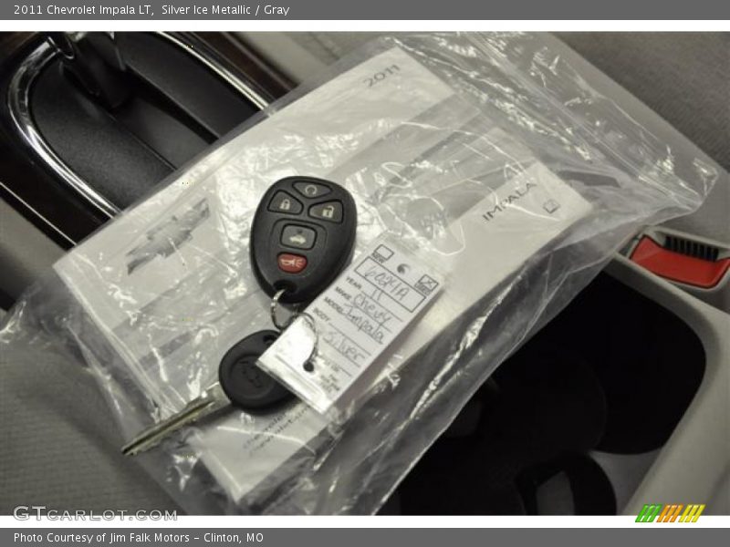 Silver Ice Metallic / Gray 2011 Chevrolet Impala LT