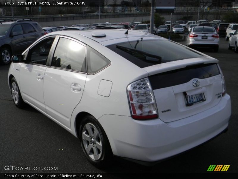 Super White / Gray 2006 Toyota Prius Hybrid
