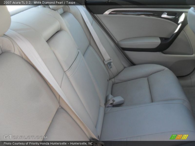 White Diamond Pearl / Taupe 2007 Acura TL 3.2