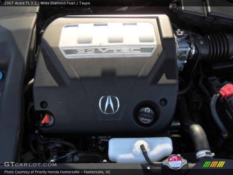 White Diamond Pearl / Taupe 2007 Acura TL 3.2