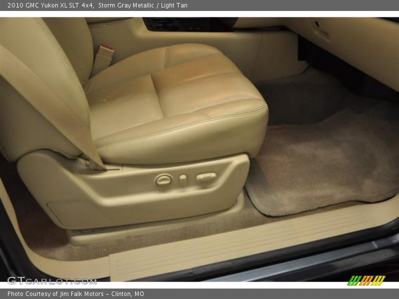 Storm Gray Metallic / Light Tan 2010 GMC Yukon XL SLT 4x4