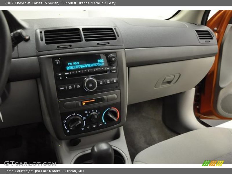 Sunburst Orange Metallic / Gray 2007 Chevrolet Cobalt LS Sedan