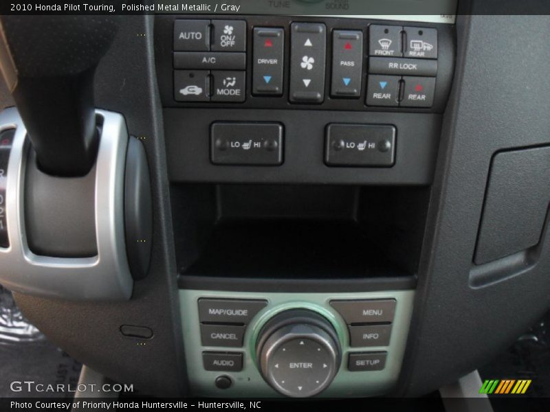 Polished Metal Metallic / Gray 2010 Honda Pilot Touring