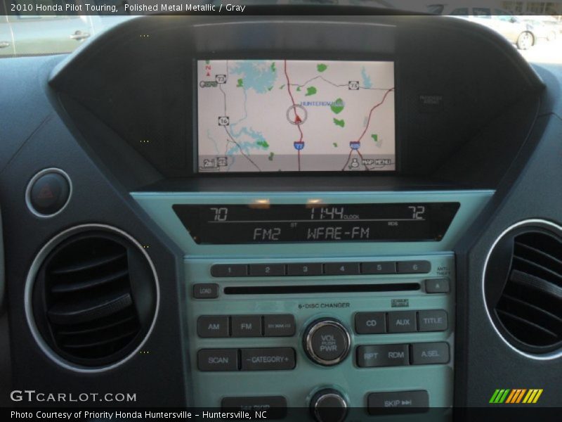 Navigation of 2010 Pilot Touring