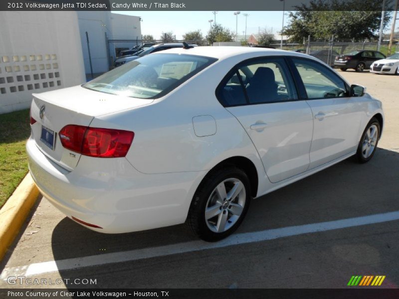 Candy White / Titan Black 2012 Volkswagen Jetta TDI Sedan