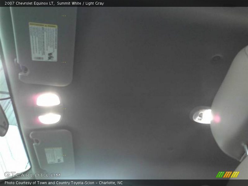 Summit White / Light Gray 2007 Chevrolet Equinox LT