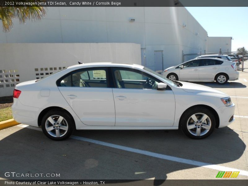 Candy White / Cornsilk Beige 2012 Volkswagen Jetta TDI Sedan