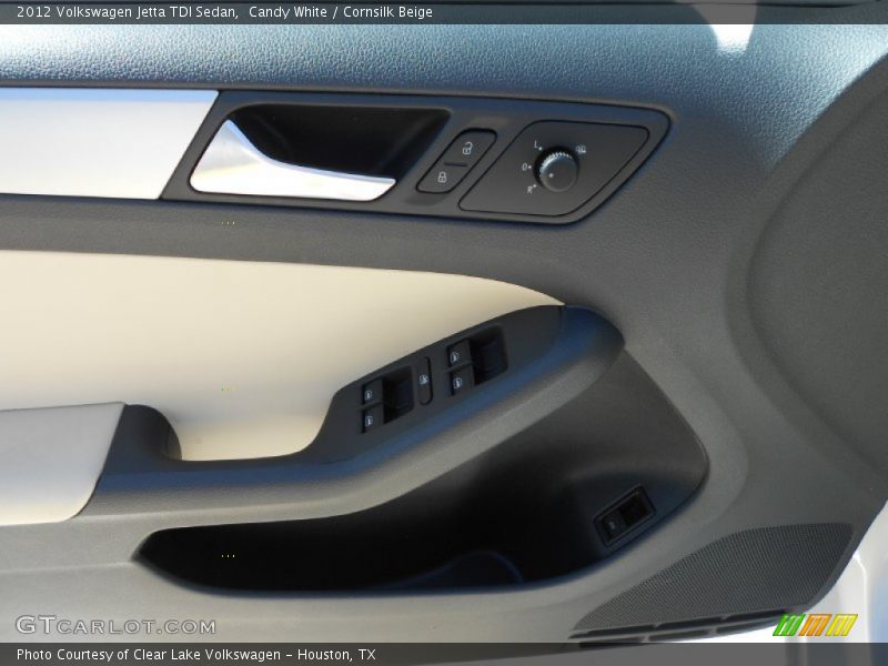 Candy White / Cornsilk Beige 2012 Volkswagen Jetta TDI Sedan