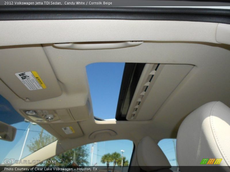 Candy White / Cornsilk Beige 2012 Volkswagen Jetta TDI Sedan