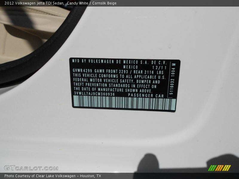 Candy White / Cornsilk Beige 2012 Volkswagen Jetta TDI Sedan