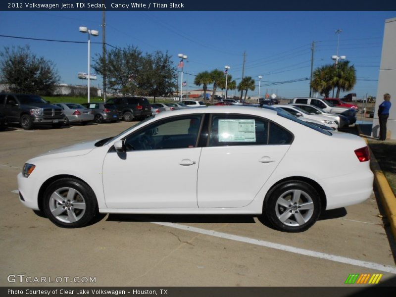 Candy White / Titan Black 2012 Volkswagen Jetta TDI Sedan