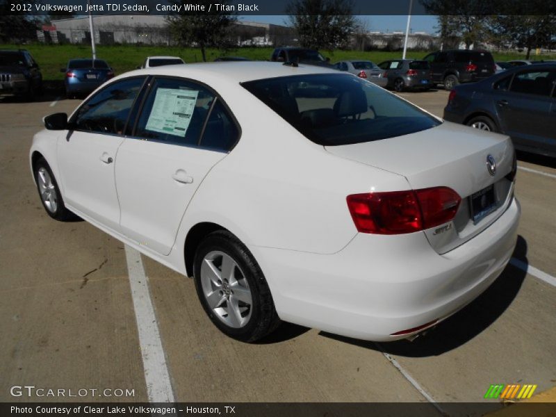 Candy White / Titan Black 2012 Volkswagen Jetta TDI Sedan