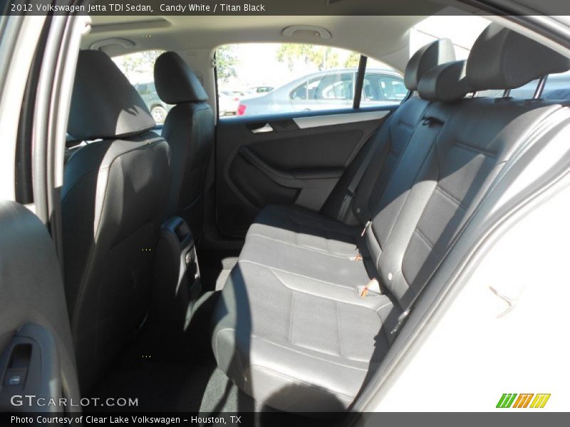 Candy White / Titan Black 2012 Volkswagen Jetta TDI Sedan