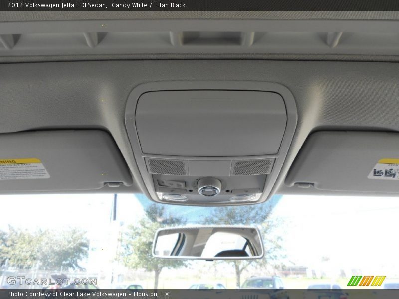 Candy White / Titan Black 2012 Volkswagen Jetta TDI Sedan