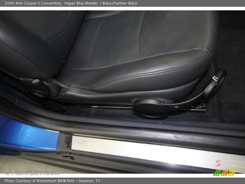Hyper Blue Metallic / Black/Panther Black 2006 Mini Cooper S Convertible