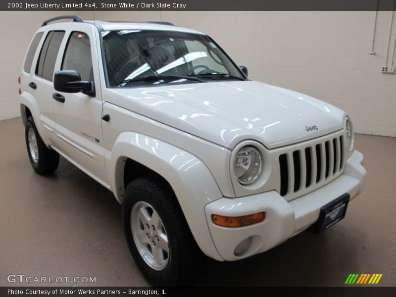 Stone White / Dark Slate Gray 2002 Jeep Liberty Limited 4x4