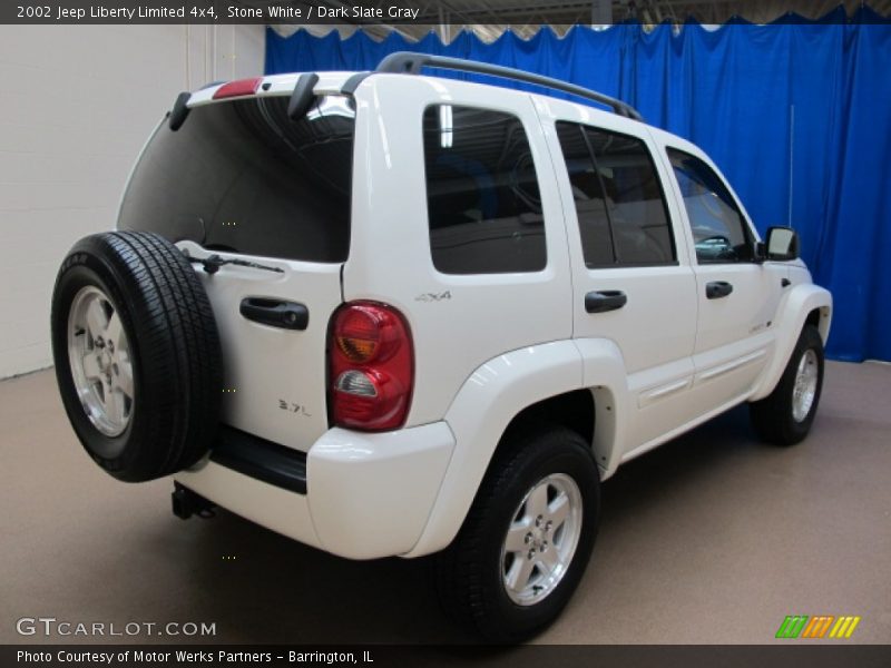 Stone White / Dark Slate Gray 2002 Jeep Liberty Limited 4x4