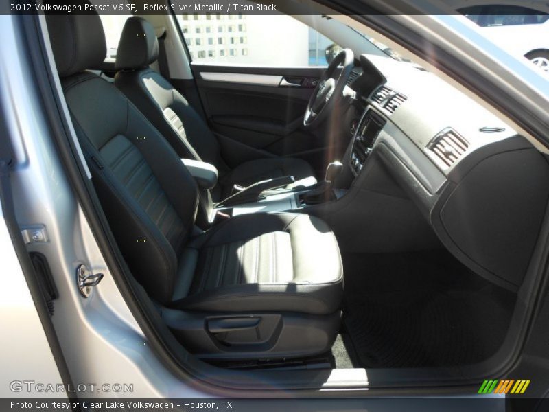 Reflex Silver Metallic / Titan Black 2012 Volkswagen Passat V6 SE