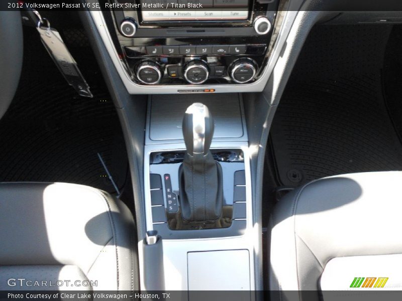 Reflex Silver Metallic / Titan Black 2012 Volkswagen Passat V6 SE