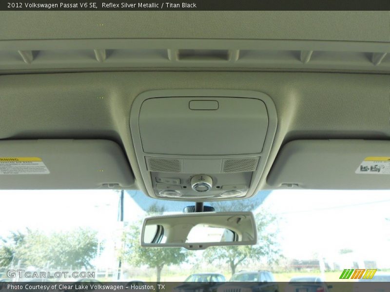 Reflex Silver Metallic / Titan Black 2012 Volkswagen Passat V6 SE