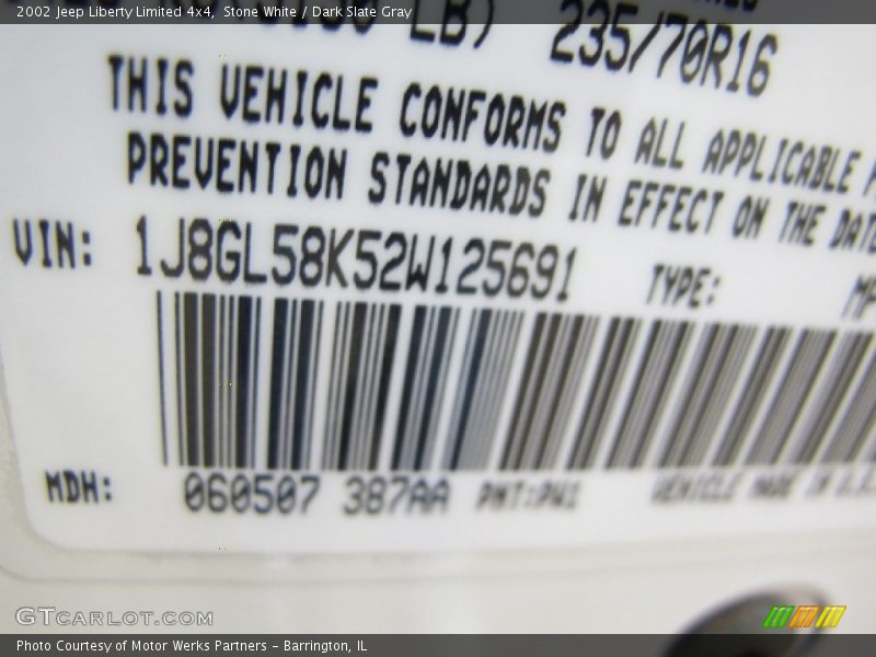 Stone White / Dark Slate Gray 2002 Jeep Liberty Limited 4x4