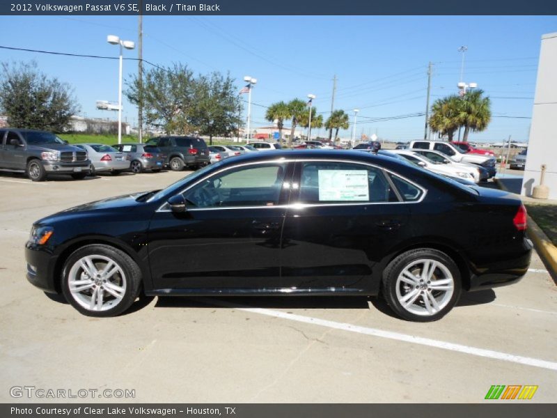Black / Titan Black 2012 Volkswagen Passat V6 SE