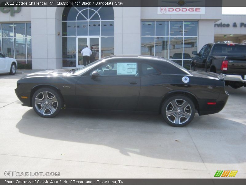 Pitch Black / Dark Slate Gray 2012 Dodge Challenger R/T Classic