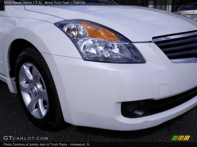 Winter Frost Pearl / Charcoal 2009 Nissan Altima 2.5 SL
