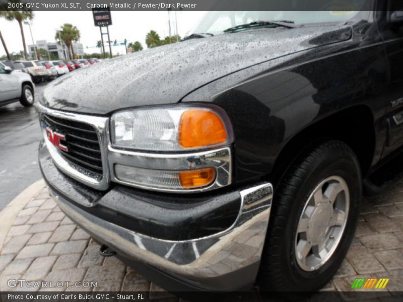 Carbon Metallic / Pewter/Dark Pewter 2005 GMC Yukon XL SLT