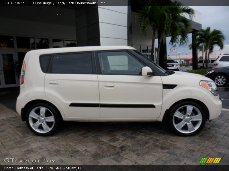 Dune Beige / Sand/Black Houndstooth Cloth 2010 Kia Soul !