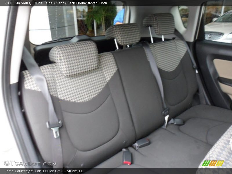 Dune Beige / Sand/Black Houndstooth Cloth 2010 Kia Soul !