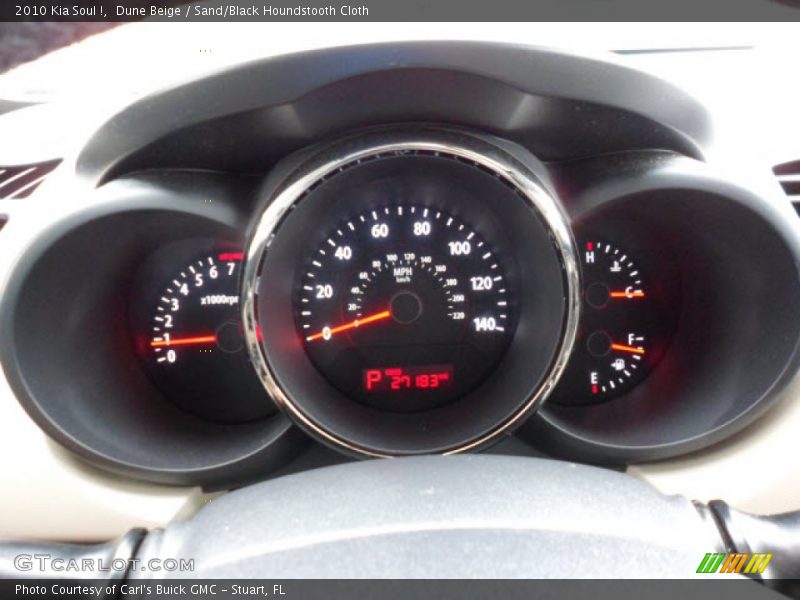 Dune Beige / Sand/Black Houndstooth Cloth 2010 Kia Soul !