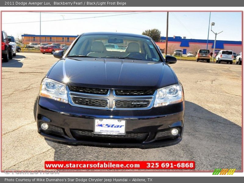 Blackberry Pearl / Black/Light Frost Beige 2011 Dodge Avenger Lux