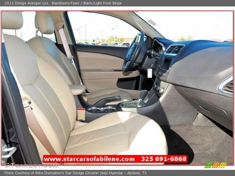 Blackberry Pearl / Black/Light Frost Beige 2011 Dodge Avenger Lux