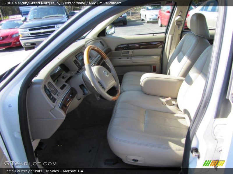 Vibrant White / Medium Parchment 2004 Mercury Grand Marquis LS