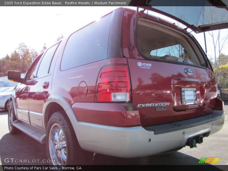 Redfire Metallic / Medium Parchment 2005 Ford Expedition Eddie Bauer