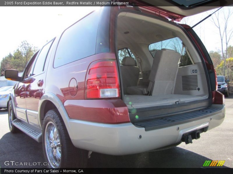 Redfire Metallic / Medium Parchment 2005 Ford Expedition Eddie Bauer