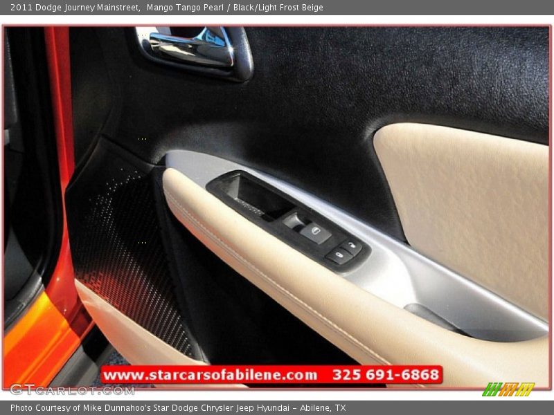Mango Tango Pearl / Black/Light Frost Beige 2011 Dodge Journey Mainstreet