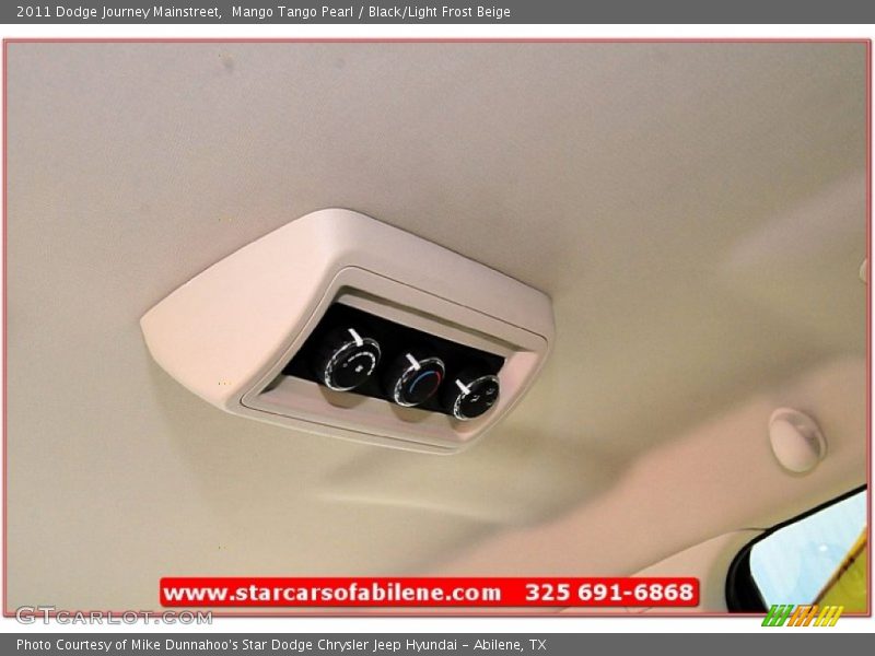 Mango Tango Pearl / Black/Light Frost Beige 2011 Dodge Journey Mainstreet