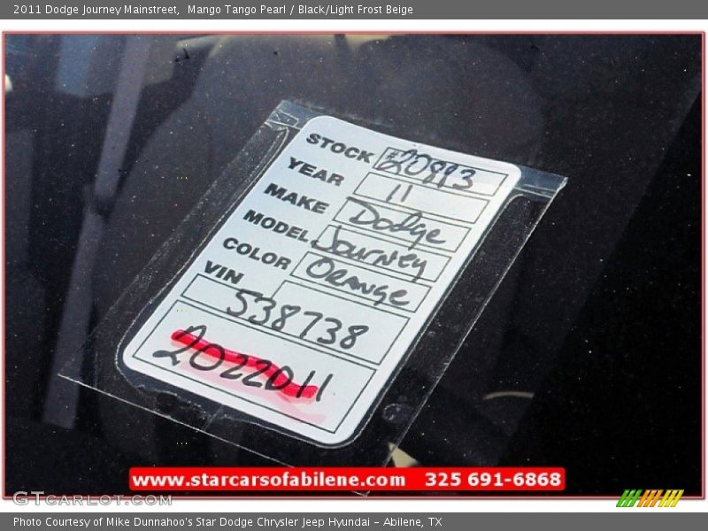 Mango Tango Pearl / Black/Light Frost Beige 2011 Dodge Journey Mainstreet