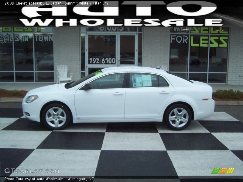 Summit White / Titanium 2009 Chevrolet Malibu LS Sedan