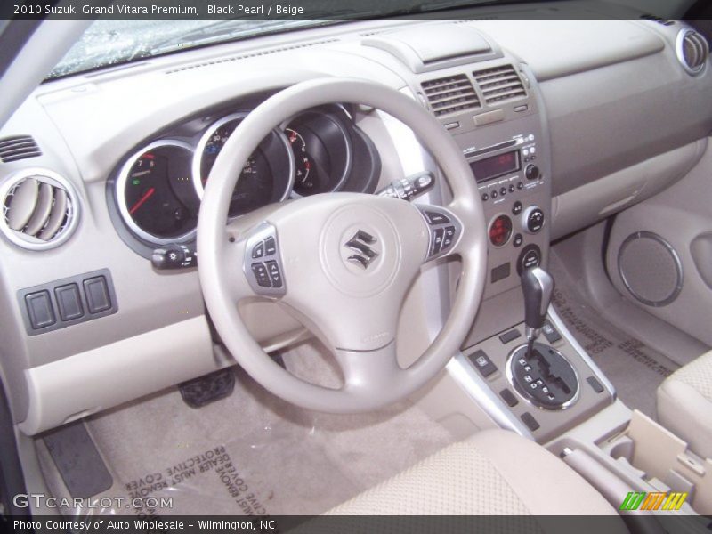 Black Pearl / Beige 2010 Suzuki Grand Vitara Premium