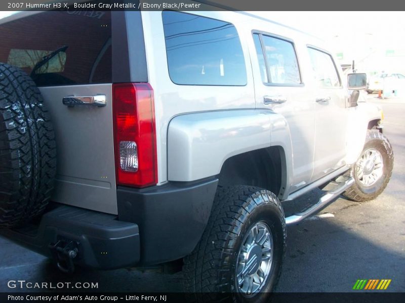 Boulder Gray Metallic / Ebony Black/Pewter 2007 Hummer H3 X